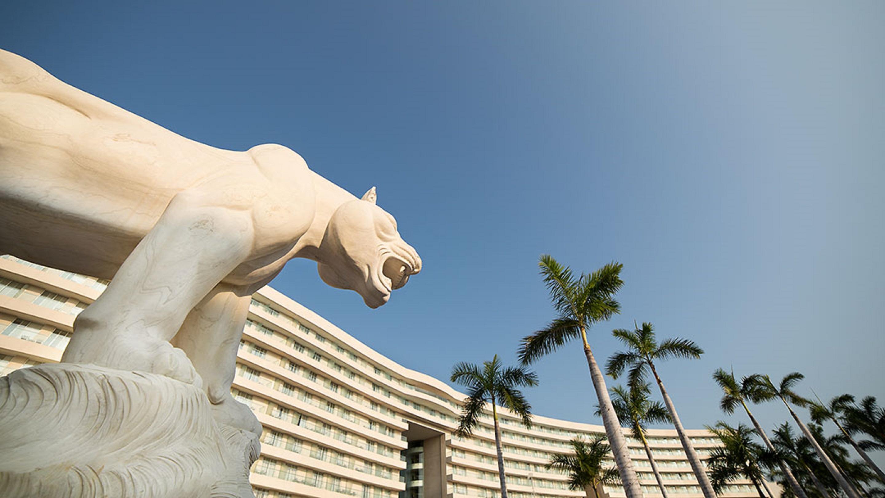 Palacio Mundo Imperial Riviera Diamante Acapulco Extérieur photo The MGM Grand Hotel